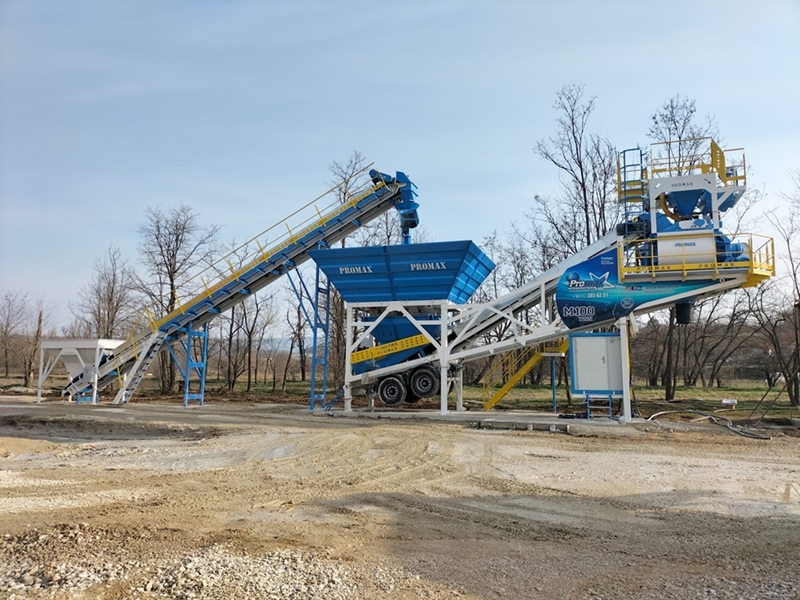 100m³/h Mobile Concrete Batching Plant